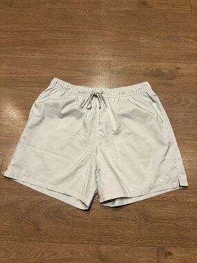 Nike Woven Shorts Frost White Men's Size Large